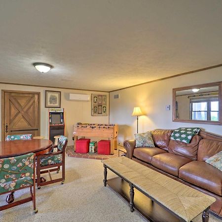 Beech Mountain Cabin Retreat With Hot Tub And Views! 外观 照片